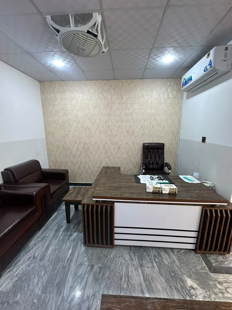 Arif Medical & Dental Complex &mdash; clinic photo