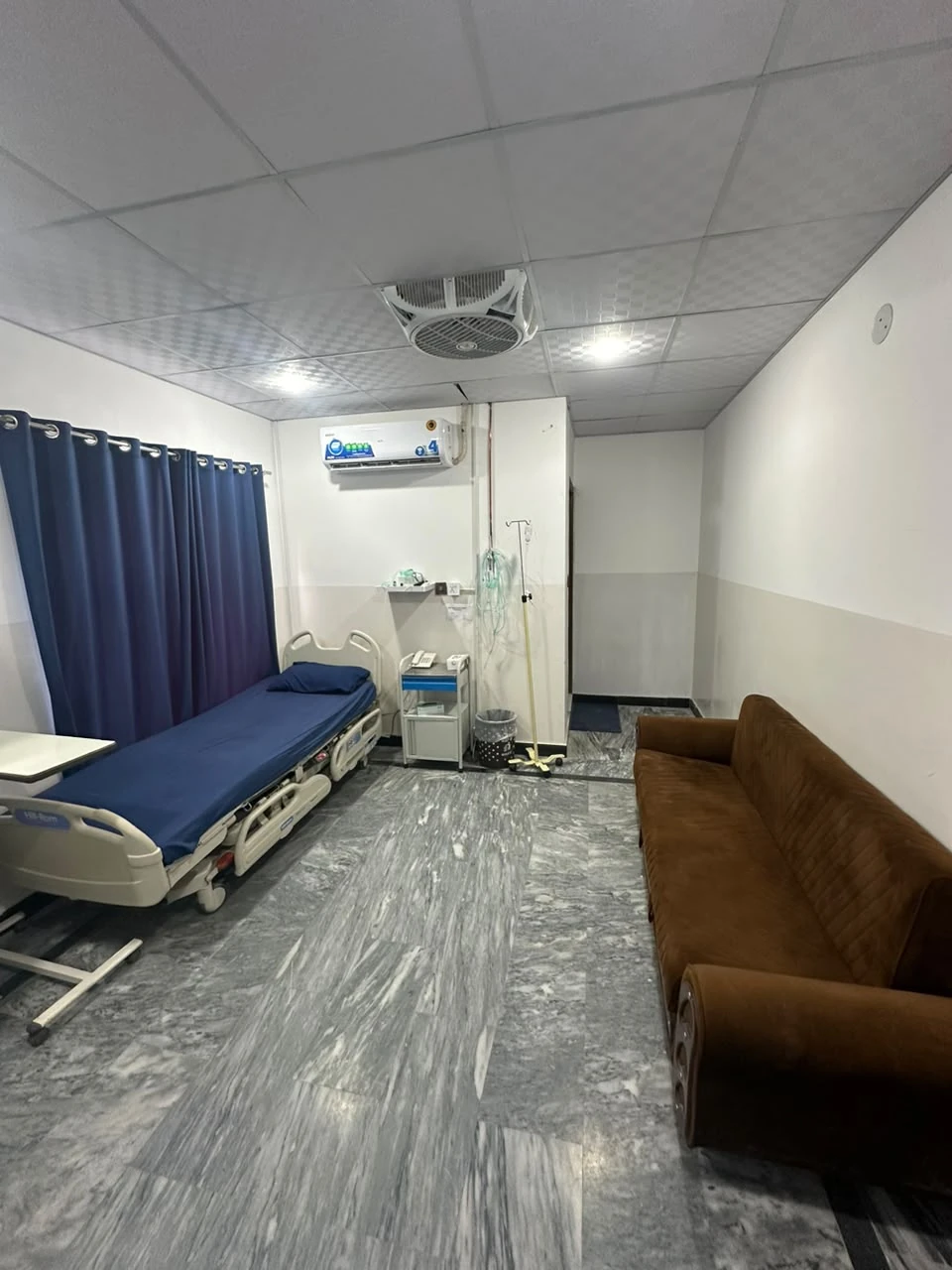 Arif Medical & Dental Complex &mdash; clinic photo